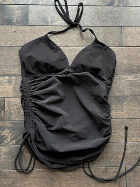 HOST PICK !! - GAP Swim Tankini Top - new